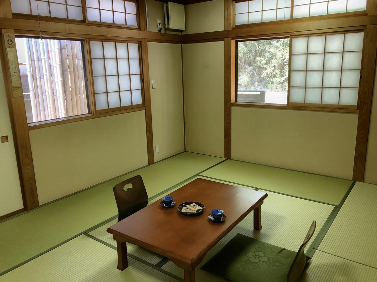 Takasaki Kannonyama Onsen Kinzanso Hotell Exteriör bild